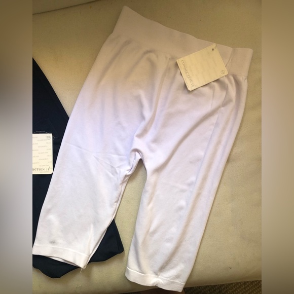 NWT Connection 18 Seamless Leggings and Shorts Bundle Size S/M - Picture 2 of 7